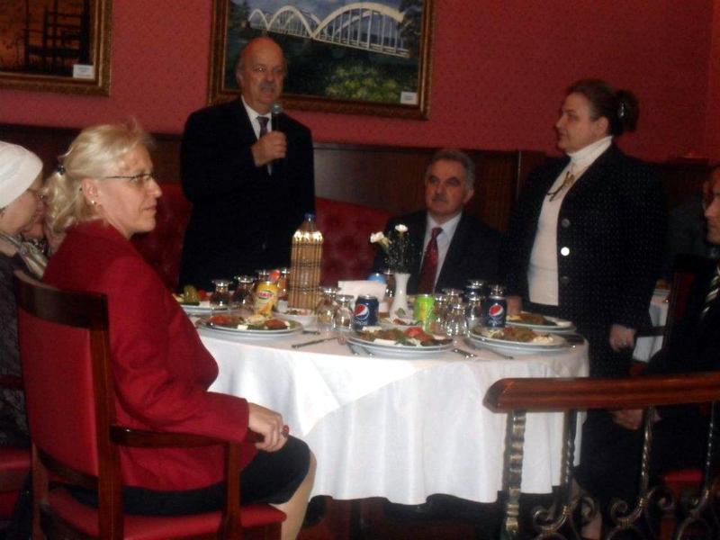 Tuna Tan’da Akşam Yemeği